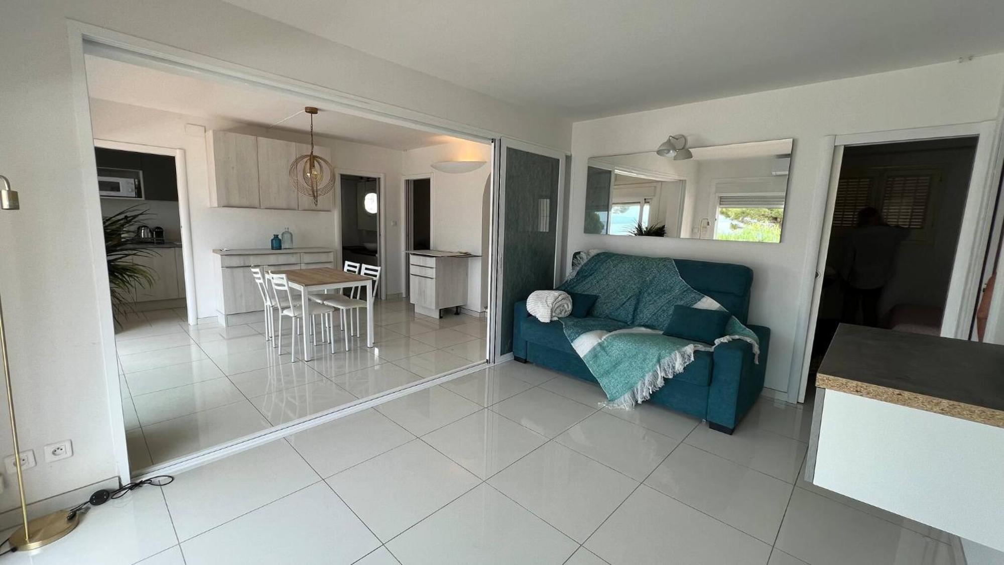 Precioso Apartamento Moderno En Primera Linea Del Mar Av-11 Росес Екстериор снимка